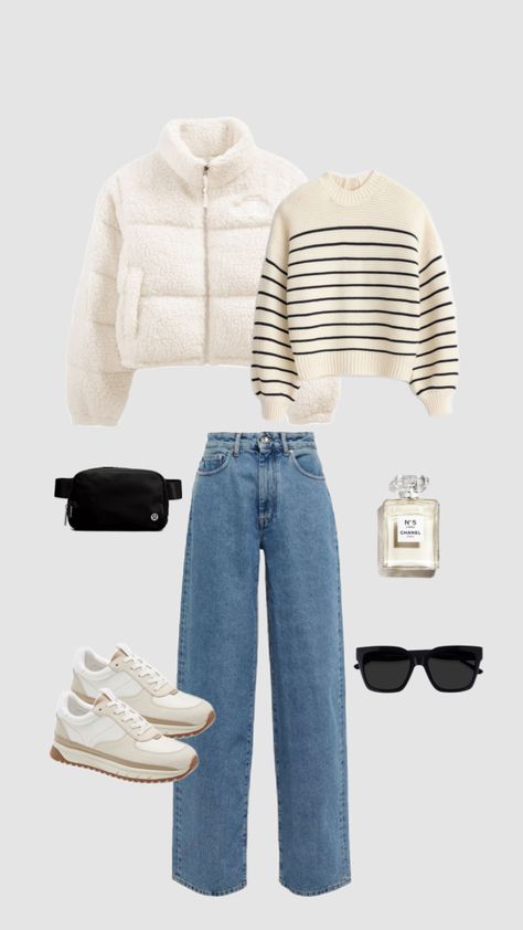 #OOTD #beltbag #sweater #puffercoat #pufferjacket #outfitidea #sneakers #sunglasses #casualoutfit #simpleoutfit #modernstyle #modernoutfit #winteroutfit #coat Buffer Jacket, Futuristic Outfits, Ny Outfits, New York Outfits, Outfits Modest, Everyday Fashion Outfits, Trendy Winter, Winter Fits, Modern Outfits