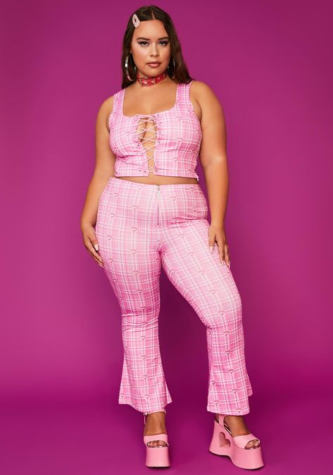 Plus Size Kawaii Fashion, 90s Early 2000s Fashion, Punk Plaid, Platforms Shoes, Printed Flare Pants, Early 2000s Fashion, Velvet Flares, 2000s Outfits, Outfits Y2k