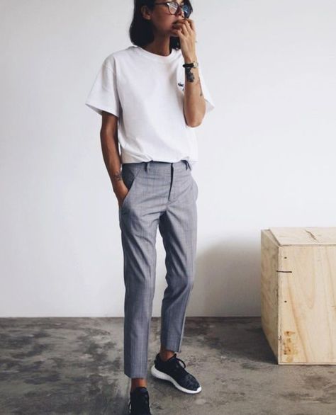 Lesbian Fall Outfits, Lesbian Formal Outfits, Masculine Outfits For Women, Masculine Women Fashion, Masculine Outfits, Lesbian Outfits, Pajamas Summer, Masc Outfits, Home Wear Women