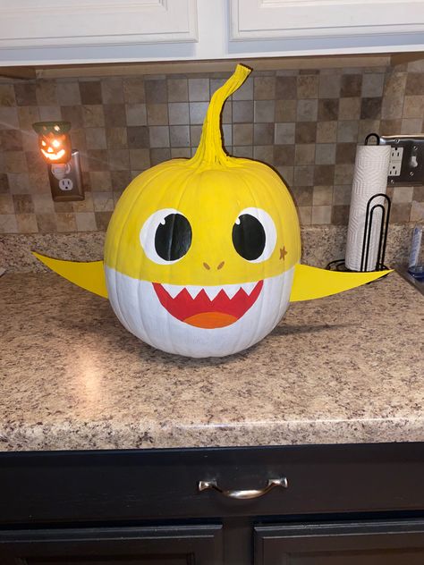 Blippi Pumpkin Painting, Baby Shark Pumpkin Painted, Baby Shark Pumpkin Carving, Baby Shark Pumpkin, Shark Pumpkin Carving, Shark Pumpkin, Fish Pumpkin, Pumpkin Pumpkin Carving, Pumpkin Paintings