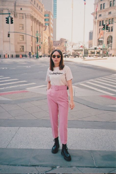 PINK TROUSERS | THE STYLE ARCHIVE | Bloglovin’ Vintage Trousers Outfit, Kashmir Outfits, Trousers Outfit Summer, Pink Trousers Outfit, Gal Clothes, Trouser Pants Outfits, Vintage Blazers, Girly Boho, Monochromatic Fashion