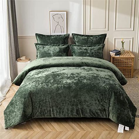 Green Velvet Comforter, Velvet Comforter, Velvet Bedding Sets, Bed Comforter Sets, Green Queen, Luxury Bedding Set, Reversible Comforter, Velvet Quilt, Velvet Bed