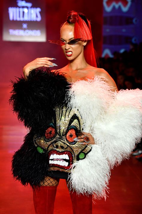 The Blonds' Disney Villains-Inspired Fashion Show Brings Cruella de Vil, Ursula and More to NYFW The Blonds, Dolly Fashion, Weird Fashion, Futuristic Fashion, Feather Dress, Fantasy Fashion, Disney Villains, Hair And Makeup, My Birthday