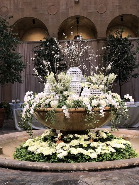 Rozelle fountain filled with flowers, spring branches, & jars for a wedding at the Nelson-Atkins Museum of Art in Kansas City. Designed by Sidelines. Nelson Atkins Museum Of Art Wedding, Real Weddings, Floral Design, Wedding Inspiration, Table Decorations, Floral, Flowers, Design