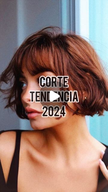 ROMINA ROMERO - 𝑯𝒂𝒊𝒓𝒔𝒕𝒚𝒍𝒆 on Instagram: "French Bob corte tendencia 2024 Corte súper cómodo y fácil de llevar. Podes adaptarlo a todo tipo de rostro, sumando flequillo, raya al costado o al medio entero.  Todos los cortes son adaptables. Clave la aptitud que le pongas también. Contame si te animas a hacerlo o cuál es tu corte favorito. Dale ❤️ al video 🫶🏻✨" Bob Corte, French Bob, Corte Bob, Corte Pixie, Medium Long Hair, January 23, Medium Long, Cortes De Cabello Corto, Cortes De Pelo