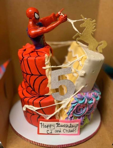 Spiderman unicorn half split cake Marvel Birthday Cake, One Year Birthday Cake, Anti Gravity Cake, Twin Birthday Cakes, Spiderman Birthday Cake, Split Cake, Glaze For Cake, Mario Cake, Gravity Cake