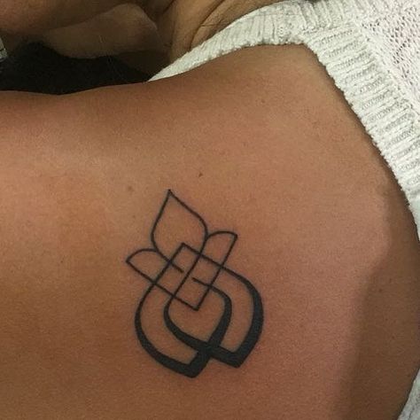 #werise Sa Awareness Tattoos, Tattoo For Sa Survivors, Sa Survivor Tattoo Ideas Small, Sa Tattoo Ideas Small, Spin Tats, Tattoos For Sa Survivors, Survival Tattoos For Women, Fire Rose Unity Survivor Tattoo, Sa Survivor Tattoo