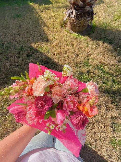 Hisbusic Flower Bouquet, Pink Snapdragon Bouquet, Tulips And Carnations Bouquet, Tulip And Carnation Bouquet, Snapdragon Flowers Bouquets, Snap Dragon Bouquet, Waxflower Bouquet, Pink And Green Flower Arrangements, Flower Bouquet Carnation