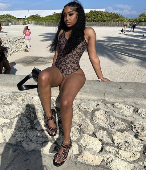 One Piece Swimsuit Baddie, Kurt Geiger Swimsuit Outfit, Fendi Swimsuit Outfit, Burberry Swimsuit Black Women, Cute One Piece Bathing Suits Black Women, Swimsuit Fits Black Women, Designer Bathing Suits Black Women, Designer Swimsuit Black Women, Swimsuit Pictures Black Women