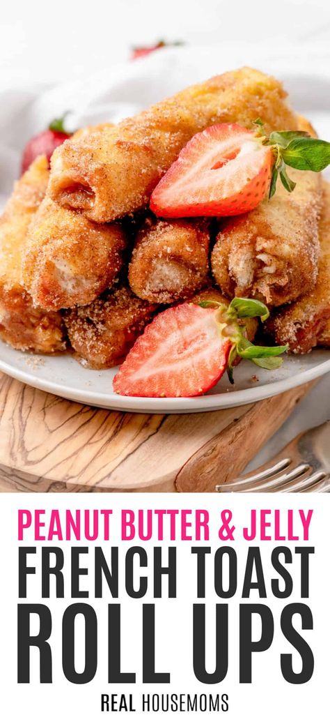 Combine everyone's two most favorite and fun things to eat for an amazing Peanut Butter and Jelly French Toast Roll Ups breakfast treat! Toast Roll Ups, Jelly Bread, French Toast Roll Ups, Butter Pastry, Peanut Butter Jelly Time, French Toast Rolls, French Toast Sticks, Cold Sandwiches, Peanut Butter Roll