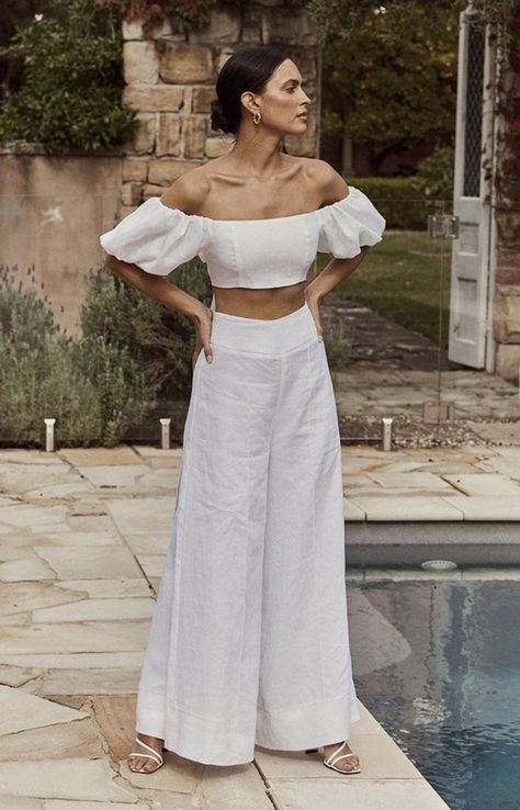 White Set Outfit, White Two Piece Outfit, Wide Leg White Linen Pants, Egypt Outfits, White Palazzo Pants, White Two Piece Set, Linen Pants Outfit, Bow Crop Tops, Linen Fashion