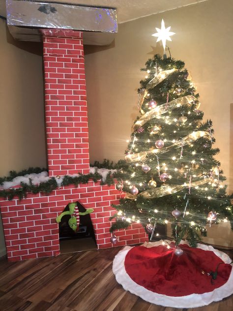 The Grinch Who Stole Christmas Christmas Play Props, Grinch Fireplace, Chimney Diy, Christmas Chimney, Diy Grinch, The Grinch Who Stole Christmas, Play Props, Grinch Who Stole Christmas, The Grinch Stole Christmas