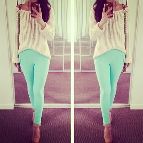 2014 Outfits, Mint Pants, Anna Banana, Outfit Mujer, Mint Green, Mint, Leggings, Mirror, Instagram Photo