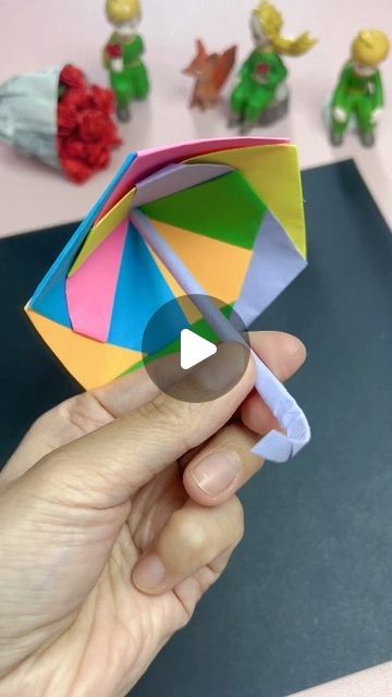 paper crafts creator on Instagram: "Fold a handmade rainbow umbrella 🌈 and give it to the children ~ it’s so cool! 🆒#Origami #Handmade #Umbrella #FoldingMethod #Kindergarten #Handmade paper craft ideas" Monsoon Crafts For Preschoolers, Handmade Umbrella, Origami Umbrella, Cool Origami, Handmade Paper Craft, Umbrella Craft, Rainbow Umbrella, Paper Umbrella, Paper Umbrellas