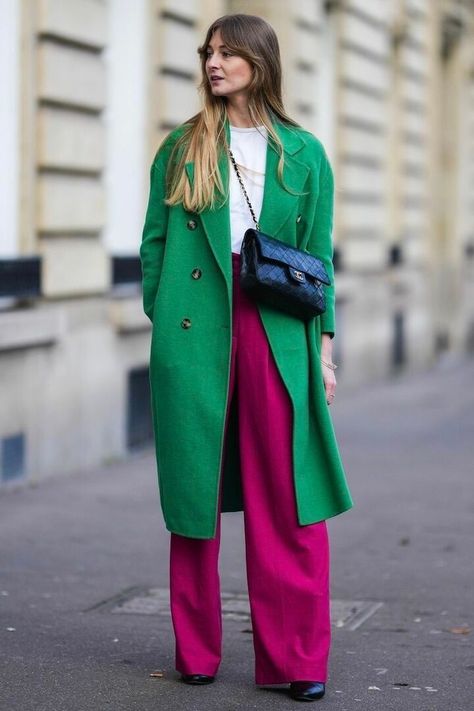 Viva Magenta Outfit, Style Working Girl, Preppy Mode, Colorful Wardrobe, Outfit Inspiration Women, Colour Combinations Fashion, Color Combos Outfit, Corporate Chic, Viva Magenta