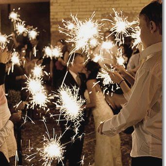 Glow Stick Wedding, Wedding Ceremony Decorations Outdoor, Austin Wedding Venues, Wedding Send Off, Sparkler Send Off, Wedding Sparklers, Wedding Entertainment, Photography Beautiful