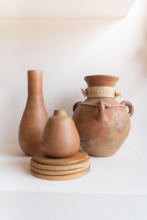 Ceramic Natural Clay Vase | Sierra Madre Oaxaca Ceramics, Oaxacan Wedding, Oaxacan Pottery, Casita Decor, Clay Logo, Earth Tone Decor, Skin Studio, Lamp Making, Functional Ceramics