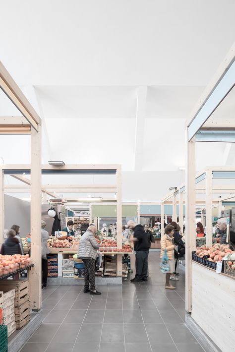 Gallery of Restructuring of the Sanremo Annonary Market / Calvi Ceschia Viganò architetti associati - 9 Collective Housing, Conceptual Architecture, Vigan, Veterinary Clinic, Architecture Rendering, Store Design Interior, Reinforced Concrete, Store Interior, Industrial Buildings