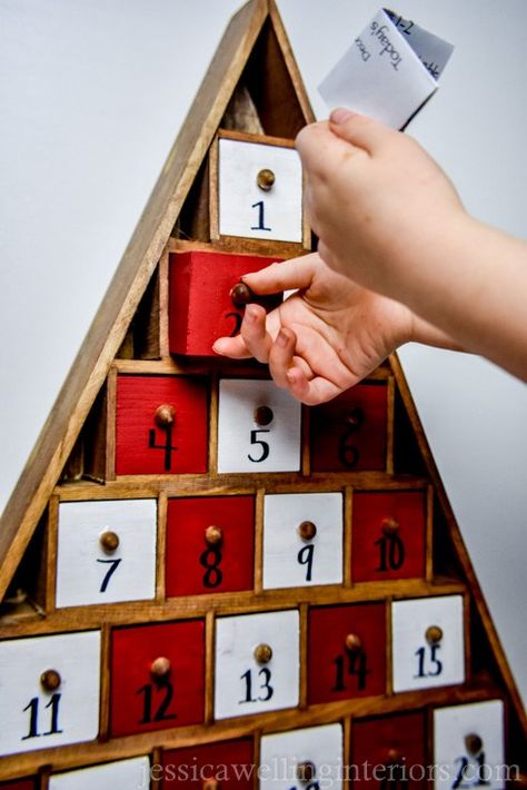 Make an easy painted wood reusable advent calendar and fill the boxes with scripture, chocolate, small gifts, legos, acticities, or whatever you like! Kintsugi Diy, Make Your Own Advent Calendar, Wood Advent Calendar, Reusable Advent Calendar, Decor Stairs, Stairs Storage, Wooden Advent Calendar, Painting House, House Moving