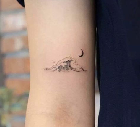 Unforgettable Tattoo, Wrist Tattoos Words, Pair Tattoos, Minimal Tattoo Designs, Meaning Tattoos, Twin Tattoos, Small Girly Tattoos, Ear Tattoo Ideas, Ocean Tattoos