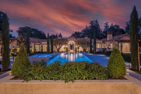 California Home in Bay Area Tech Enclave Lists for $110 Million Pacific Heights, Italian Village, Menlo Park, Italian Villa, House System, Mountain Home, Silicon Valley, California Homes, Pebble Beach