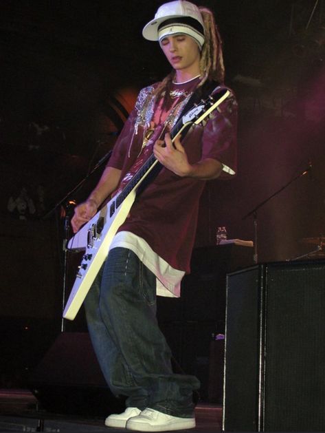 Georg Listing, Best Guitarist, Tokyo Hotels, Men's Toms, Tommy Boy, Bill Kaulitz, Canal No Youtube, Tom Kaulitz, Tokio Hotel