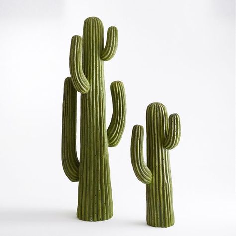 Le cactus Quevedo. L’exotisme s’invite chez vous avec ce grand cactus en résine. Parfait en trompe-l’œil dans le salon ou sur la terrasse ! Caractéristiques : - En résineDimensions : - L40 x H124 x P28 cm, 10,6 kgDimensions et poids du colis :- L48,7 x H133,3 x P35,7 cm, 12,6 kgLivraison chez vous :Votre cactus décoratif sera livré chez vous sur rendez-vous, même à l’étage !Attention ! Veuillez vérifier que les ouvertures (portes, escaliers, ascenseurs) permettront le passage du colis lors .... Cactus Ceramic, Cactus Decor, Cactus Design, Am Pm, Garden Storage, Glass Birds, Accessories Storage, Optical Illusions, Clay Art