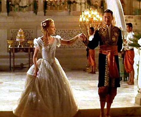 "Anna and the King" 1999 costume design by Jenny Beavan Anna And The King, Thailand Party, Endless Waltz, Kings Movie, Deborah Kerr, Jodie Foster, Costume Drama, Movie Costumes, Beautiful Stories