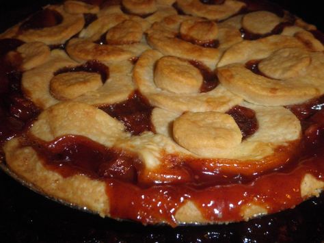 Crabapple Pie image Crab Apple Pie, Crabapple Pie, Crabapple Recipes, Crab Apple Recipes, Crab Apples, Historical Recipes, Pie Filling Recipes, Pastry Tart, Family Cookbook