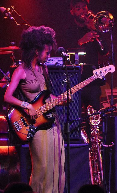 Female Jazz Musicians, Woman Bassist, Bass Player Aesthetic, Musician Life, Musician Aesthetic, Esperanza Spalding, Bass Players, Bass Guitarist, Women Of Rock