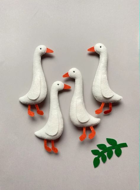 Goose Ornament Felt Duck Nursery Decor - Etsy Goose Ornament, Felt Duck, Duck Nursery, Duck Ornaments, Felt Crafts Diy, Felt Christmas Decorations, Felt Baby, Felt Patterns, Felt Decorations