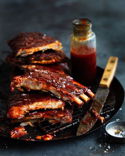 Bbq Food Photography Styling, Bbq Ribs Photography, Ribs Food Photography, Ribs Photography, Bbq Photography, Grill Ribs, Restaurant Images, Sport Bar, Food Photography Tutorial