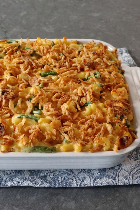 Green Bean Mac And Cheese Casserole, Cheese Green Bean Casserole, How To Make Cheese Sauce, Recipes One Pot, Mac And Cheese Casserole, Fat Food, French Fried Onions, Fat Foods, Green Bean Casserole