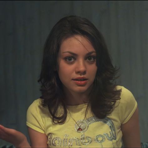 jackie burkhart. Jackie That 70s Show, Jackie Burkhart, 70s Show, Mila Kunis, Yellow, Hair