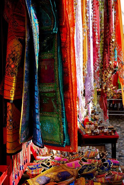 sari's in bosnia? by ma vie en rouge, via Flickr Indian Textiles, Indian Aesthetic, Indian Fabric, Night Market, Market Shopping, Bohemian Decor, Color Inspiration, Boho Fashion, Fabric Design