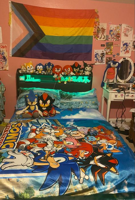 Hedgehog Room, Sonic Franchise, Sonic And Shadow, Pretty Room, Room Makeover Inspiration, Shadow The Hedgehog, Room Inspiration Bedroom, Dream Rooms, Bedroom Themes