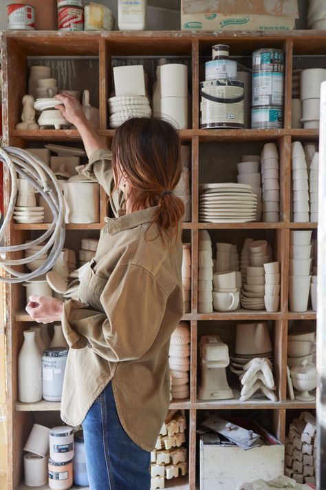 Pottery Photoshoot, Couple Pottery, Pottery Woman, Artist Photoshoot, Ceramics Pottery Bowls, Rural Village, Art Studio Design, Handmade Tableware, Ceramic Workshop