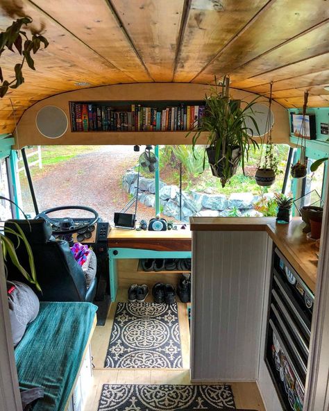 School Bus Airbnb, Living In A School Bus, Live In Bus, Converted Rv, Bus Library, Bus Bedroom, Renovated Bus, Skoolie Living, Bus Renovation