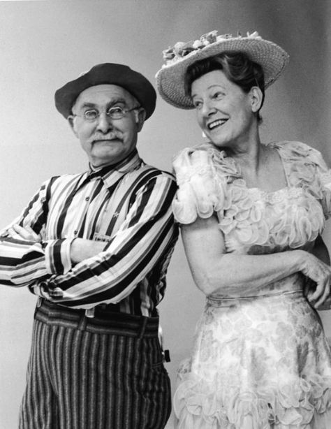 Minnie Pearl, Old Country Music, Hee Haw, Western Music, Grand Ole Opry, Shania Twain, Country Music Artists, Country Music Stars, Country Music Singers