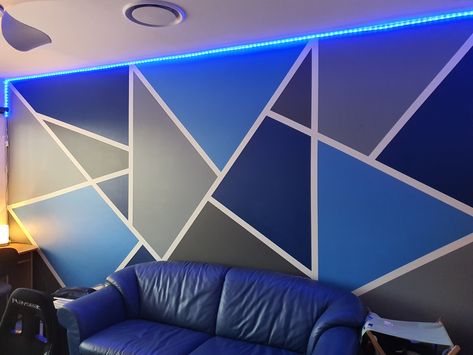 Geometric wall design Geometric Wall Paint Blue, Boys Bedroom Color Ideas, Geometric Wall Paint Patterns, Boys Bedroom Wall Color, Cool Wall Painting Ideas, Geometric Wall Design, Room Paint Designs, Boy Room Paint, Geometric Wall Paint