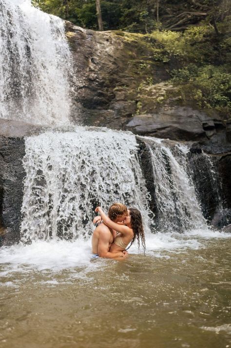 Ideas and inspiration for epic couples engagement photos in Smoky Mountains, North Carolina | Adventure Couples Photoshoot | Asheville Adventure Engagement Photos | Couples Photoshoot Ideas | Book in your couple engagement session with me at rweberphoto.com Smoky Mountains North Carolina, Mountains North Carolina, Couples Photoshoot Ideas, Adventure Engagement Photos, Couple Shots, Waterfall Adventure, Couples Engagement Photos, Adventure Couple, Asheville North Carolina