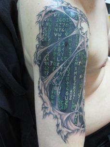 Matrix Tattoo Ideas, Matrix Tattoo, Circuit Art, Matrix Code, Tatoo 3d, Movie Tattoo, Movie Tattoos, Trap House, Medusa Tattoo