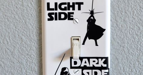 Make your very own Star Wars Light Switch using vinyl or stencil and paint. Star Wars Diy Crafts, Star Wars Light Switch, Star Wars Zimmer, Decoracion Star Wars, Deco Cinema, Geek Home Decor, Star Wars Classroom, Star Wars Bedroom, Star Wars Nursery