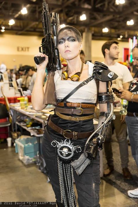 Furiosa Costume, Mad Max Cosplay, Mad Max Costume, Max Costume, Mad Max Movie, Imperator Furiosa, Marla Singer, Steampunk Theme, Cosplay Photography