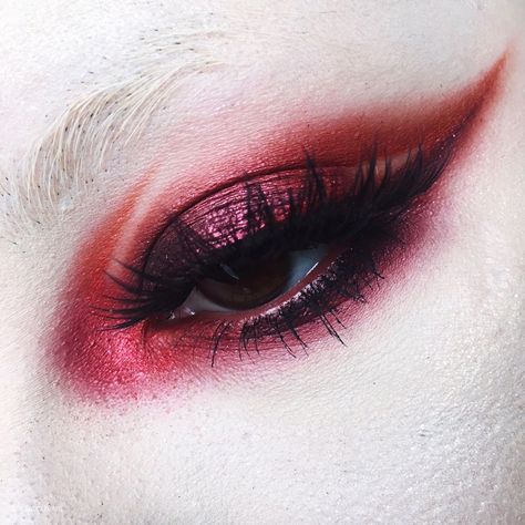 Revenge Ideas, Three Cheers For Sweet Revenge, Black Moon Cosmetics, House Of Lashes, Hooded Eye Makeup, Sweet Revenge, Hair Color Pastel, Red Makeup, Goth Makeup