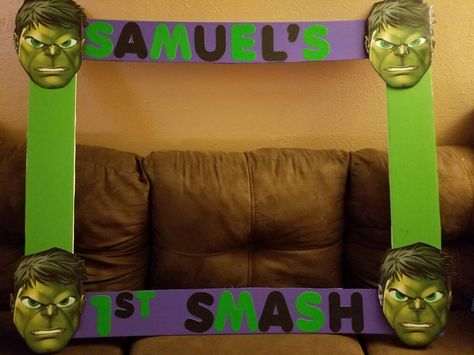 Diy Hulk photo frame board Spiderman 1st Birthday, First Birthday Frame, Hulk Photo, Hulk Party Ideas, Hulk Decorations, Incredible Hulk Party, Incredible Hulk Birthday Party, 4th Birthday Party For Boys, Hulk Birthday Party