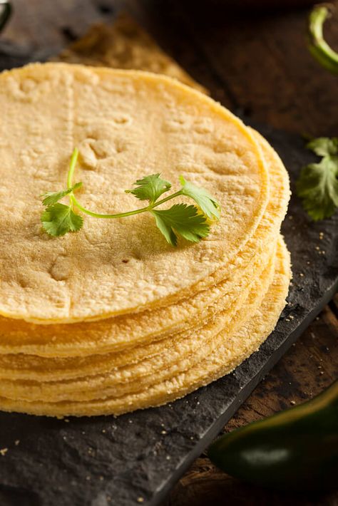 Nixtamal Nicoyan Corn Tortillas - Blue Zones Homemade Masa, Masa Recipes, Homemade Corn Tortillas, Pain Sans Gluten, Tortilla Recipe, Homemade Tortillas, Emergency Food, Latin Food, Survival Food