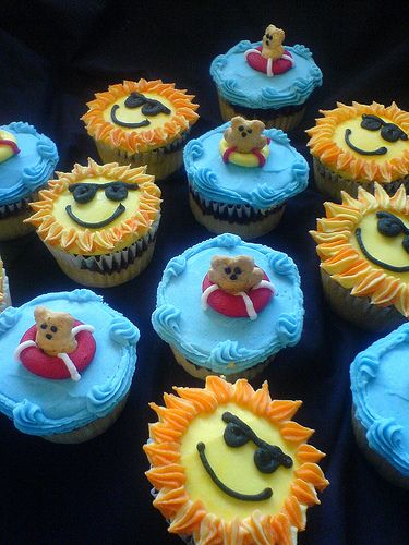 End Of Summer Cupcake Ideas, End Of School Cupcakes Kids, Cupcake Summer Ideas, Summertime Cupcake Ideas, End Of Summer Cupcakes, Last Day Of School Cupcakes, Fun Summer Baking Ideas, Cupcakes Decoration Summer, Cute Summer Cupcakes Ideas