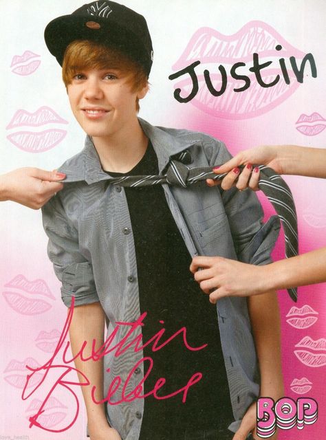 Justin Bieber (Bop) Justin Bieber 2009, Justin Bieber My World, Justin Bieber Photoshoot, Justin Bieber Funny, Justin Bieber Baby, Justin Baby, Justin Love, Justin Bieber Posters, Nice Smile