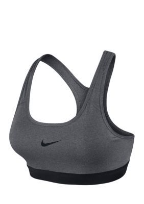 Nike Free Runners, Nike Classic, Discount Nikes, Nike Roshe Run, Nike Basketball Shoes, Nike Free Shoes, Nike Shoes Outlet, Padded Sports Bra, Nike Sports Bra